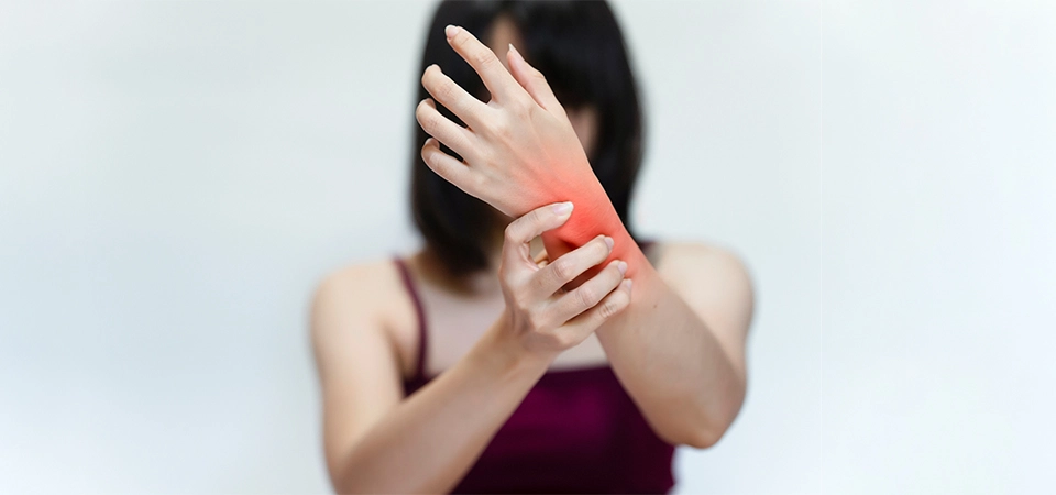 Hand and Wrist Pain: A Holistic Diagnostic and Treatment Approach to Local and Referred Internal Organ Problems